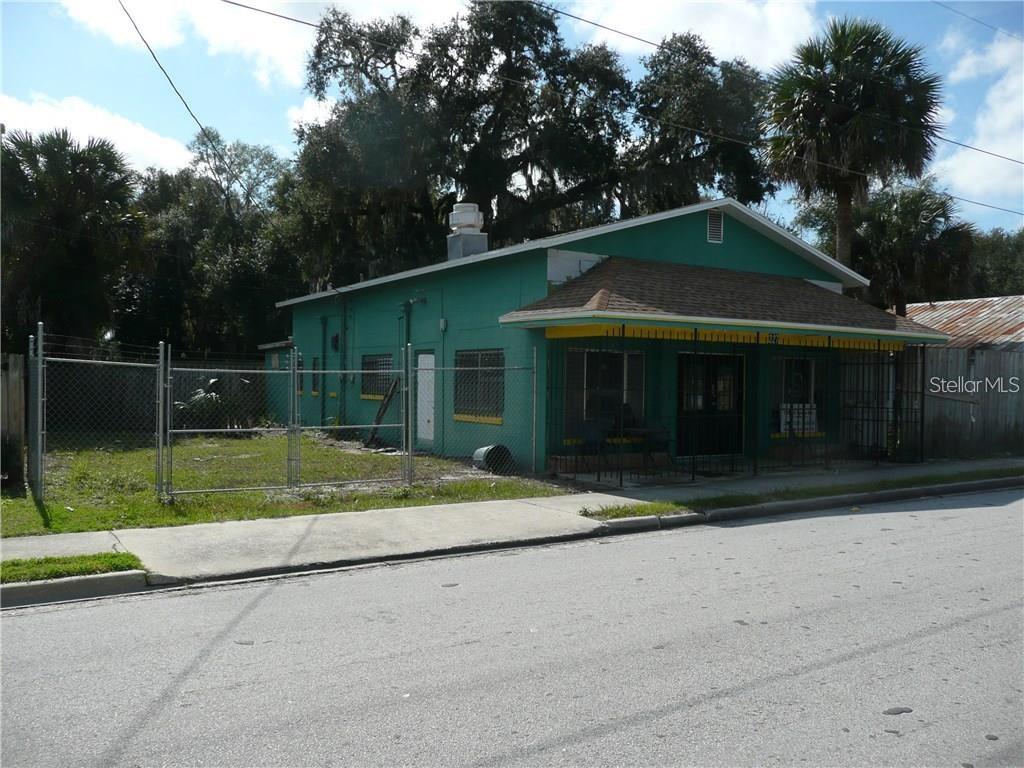 327 PINE ST. 0.0617 ACRES