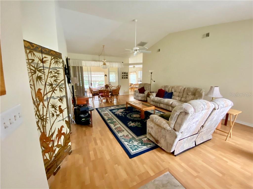 BEAUTIFUL FLOORING