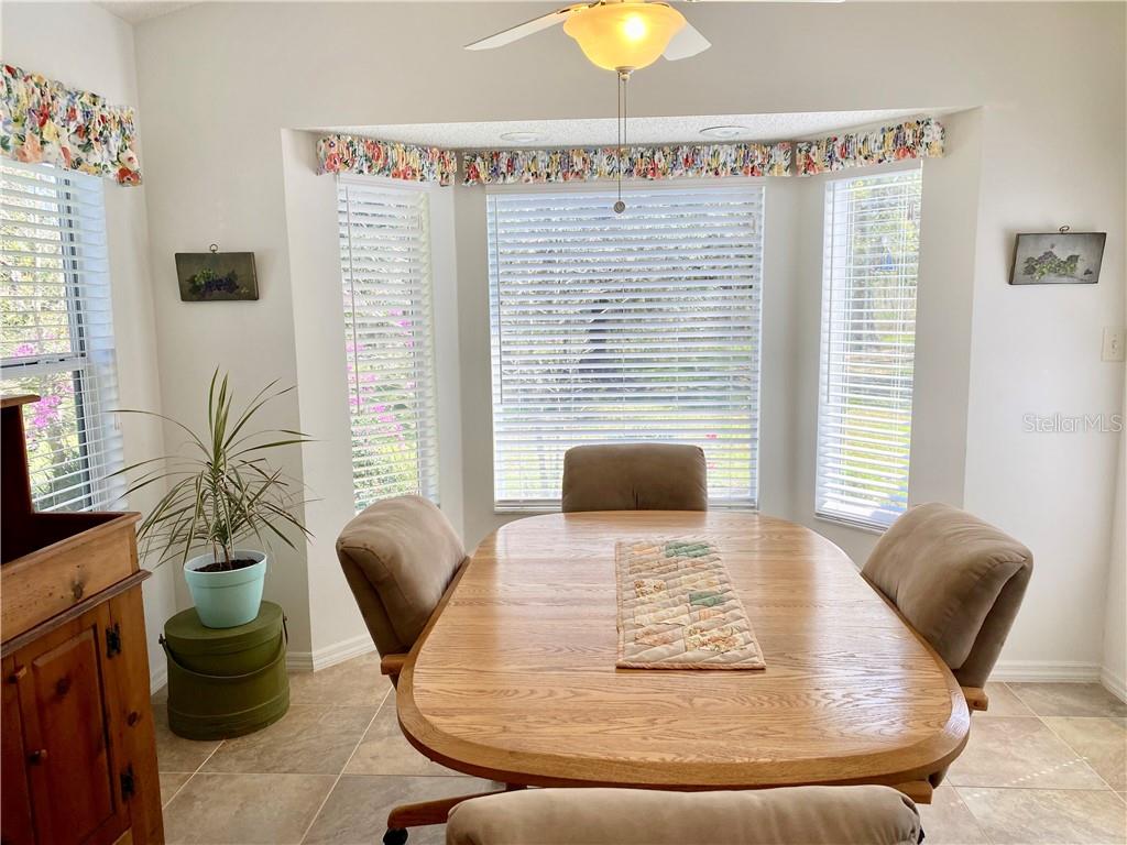BONUS ROOM BEING USED AS DINING AREA