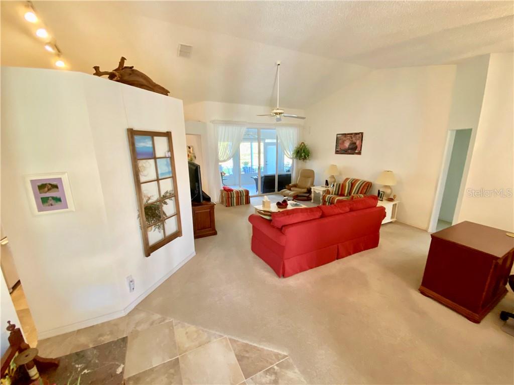 LARGE LIVING AREA