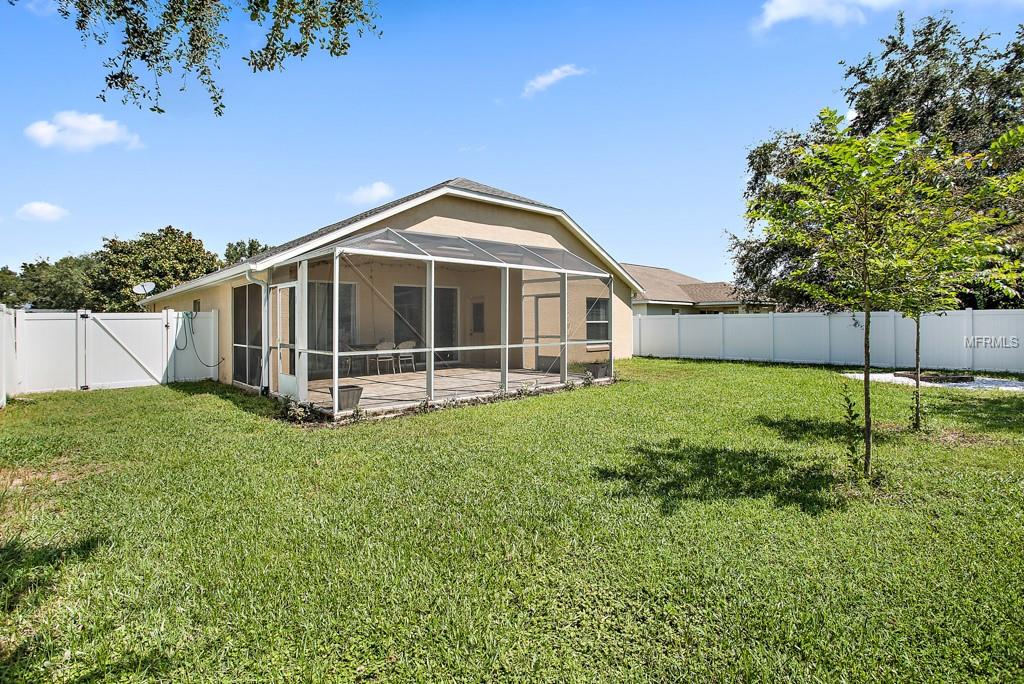 Large screened lanai