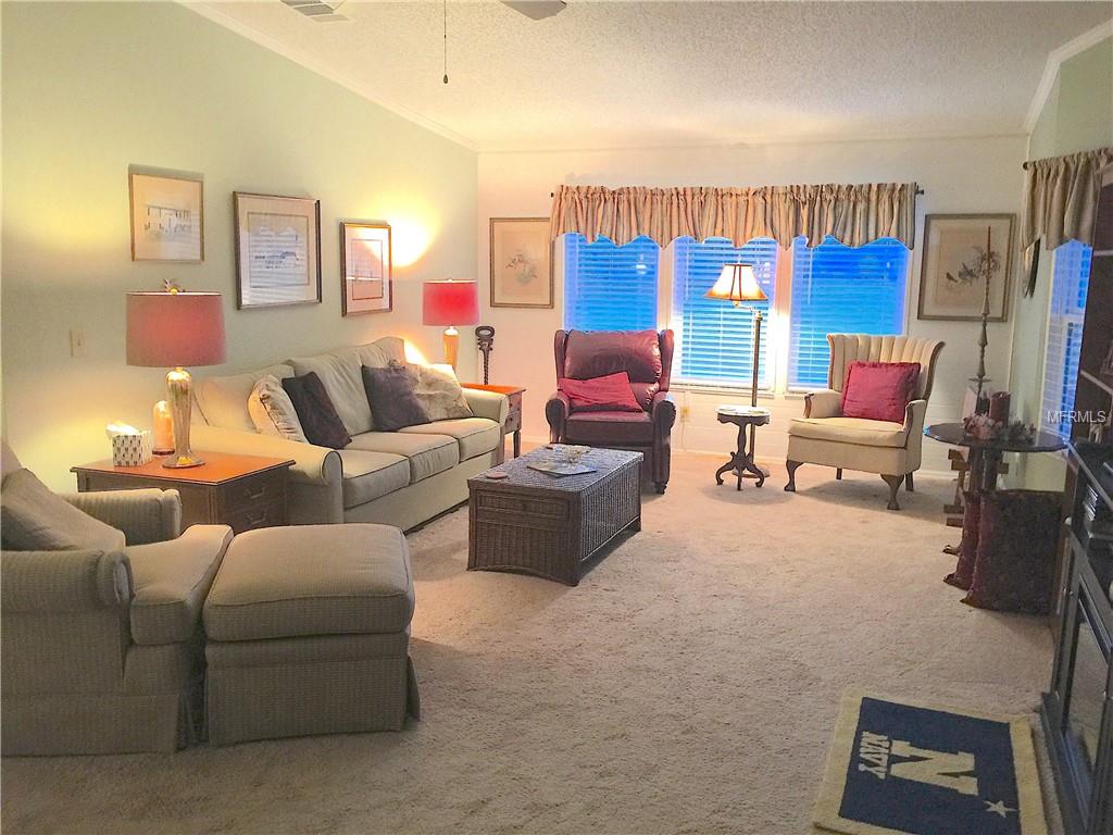 BEAUTIFUL FORMAL LIVING ROOM