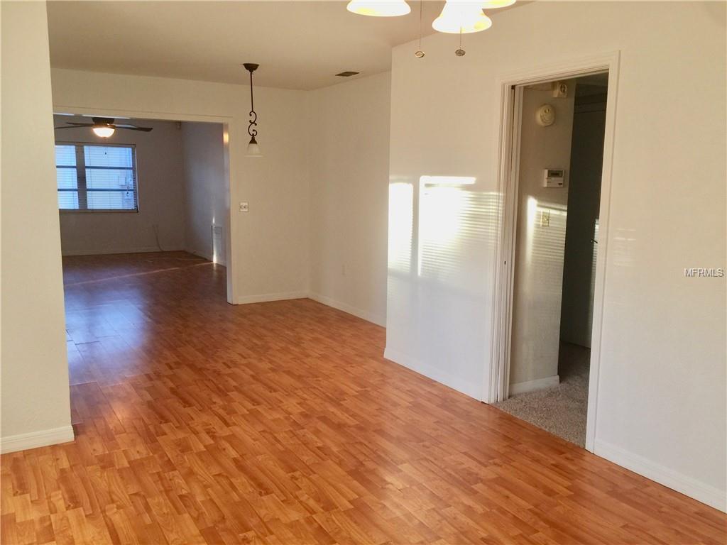 BEAUTIFUL AND EASY TO MAINTAIN LAMINATE FLOORING