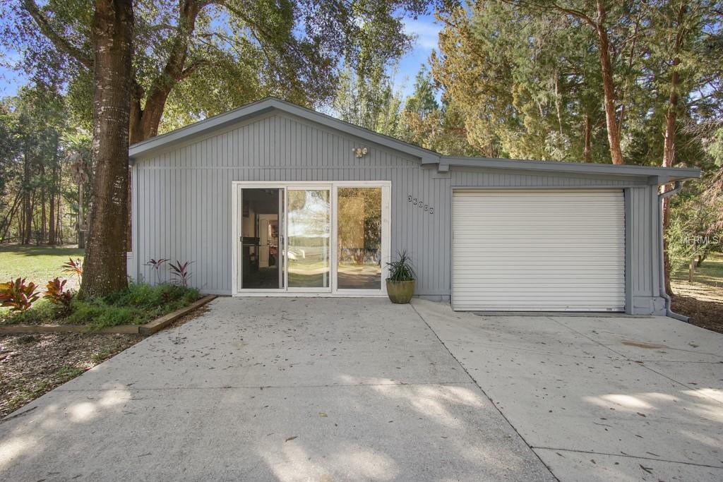 Game/hobby room & 2nd garage