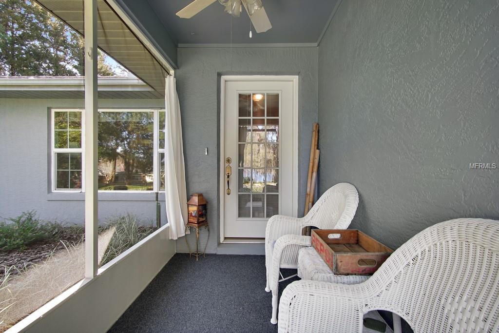 Front screened porch & entry