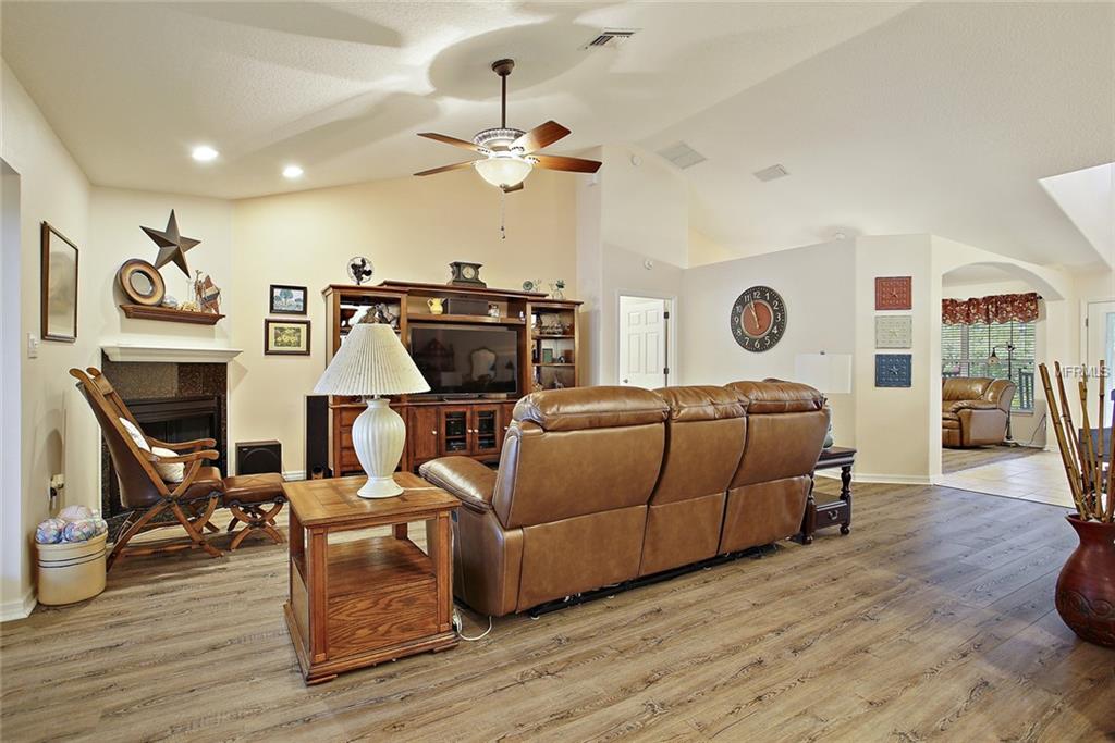 MORE VIEWS OF FAMILY ROOM