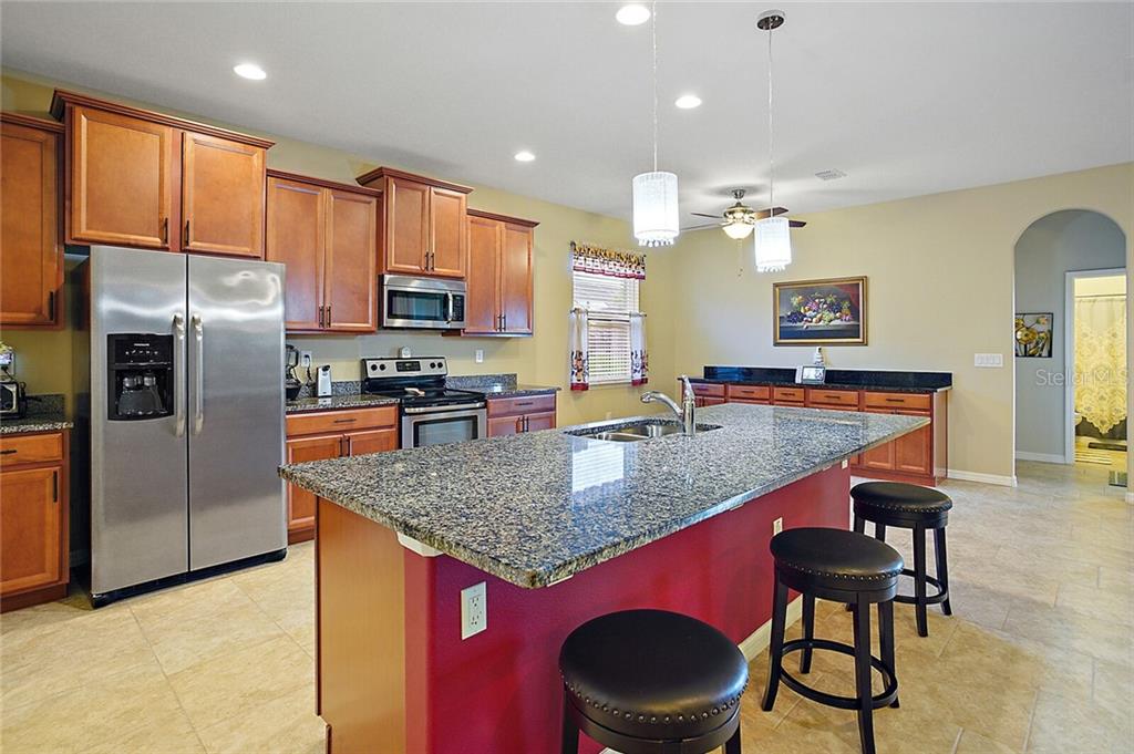 Spacious and bright - a kitchen lover's delight!