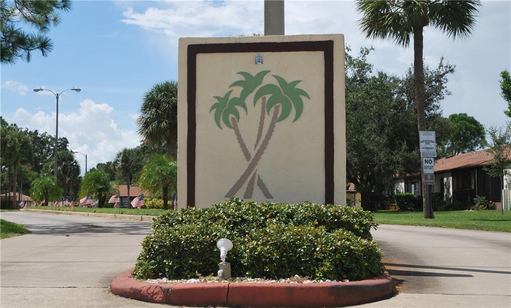 Entering Summit Chase Villas.