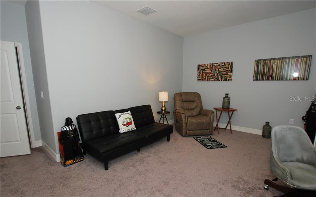 What would you make of this Bonus Room? The possibilities are endless...