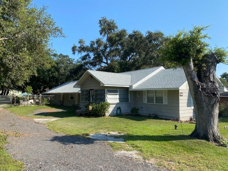 Plenty of room for cars, RV's, boats, or any toys!