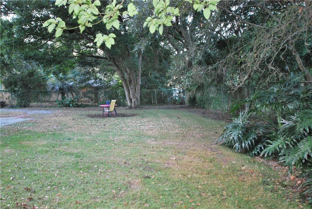 Back yard a-plenty for the little ones or your pets.