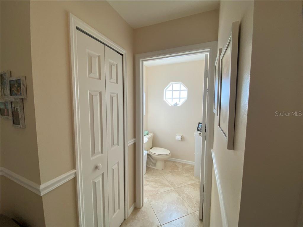 DOUBLE DOORS TO PANTRY