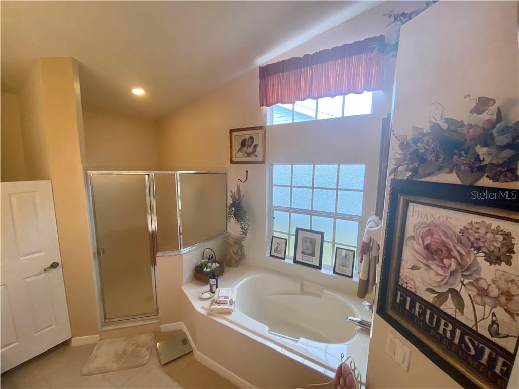 SPACIOUS MASTER BATH WITH GARDEN TUB AND SHOWER