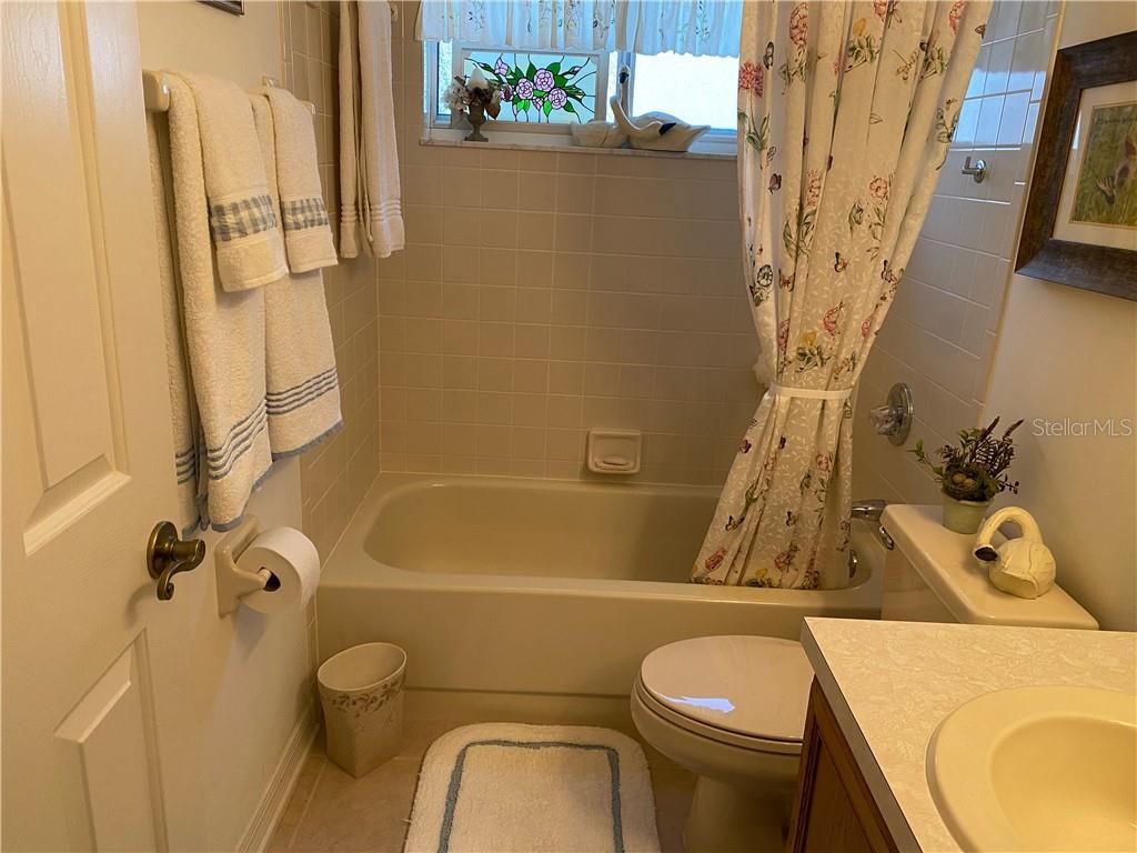 MORE VIEWS OF SECOND MASTER BATH