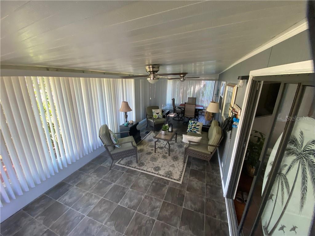 VINYL FLOORING IN LANAI