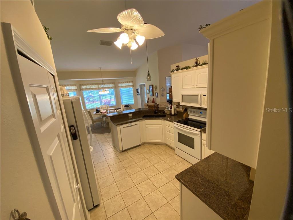 LARGE KITCHEN AND DINETTE