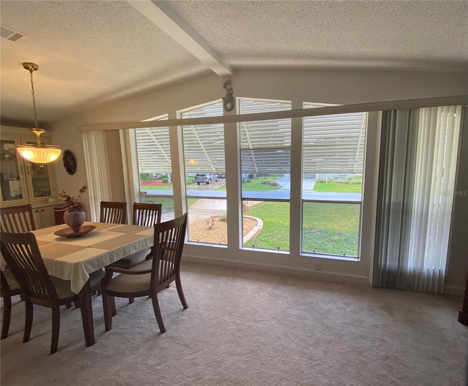 BEAUTIFUL BANK OF WINDOWS