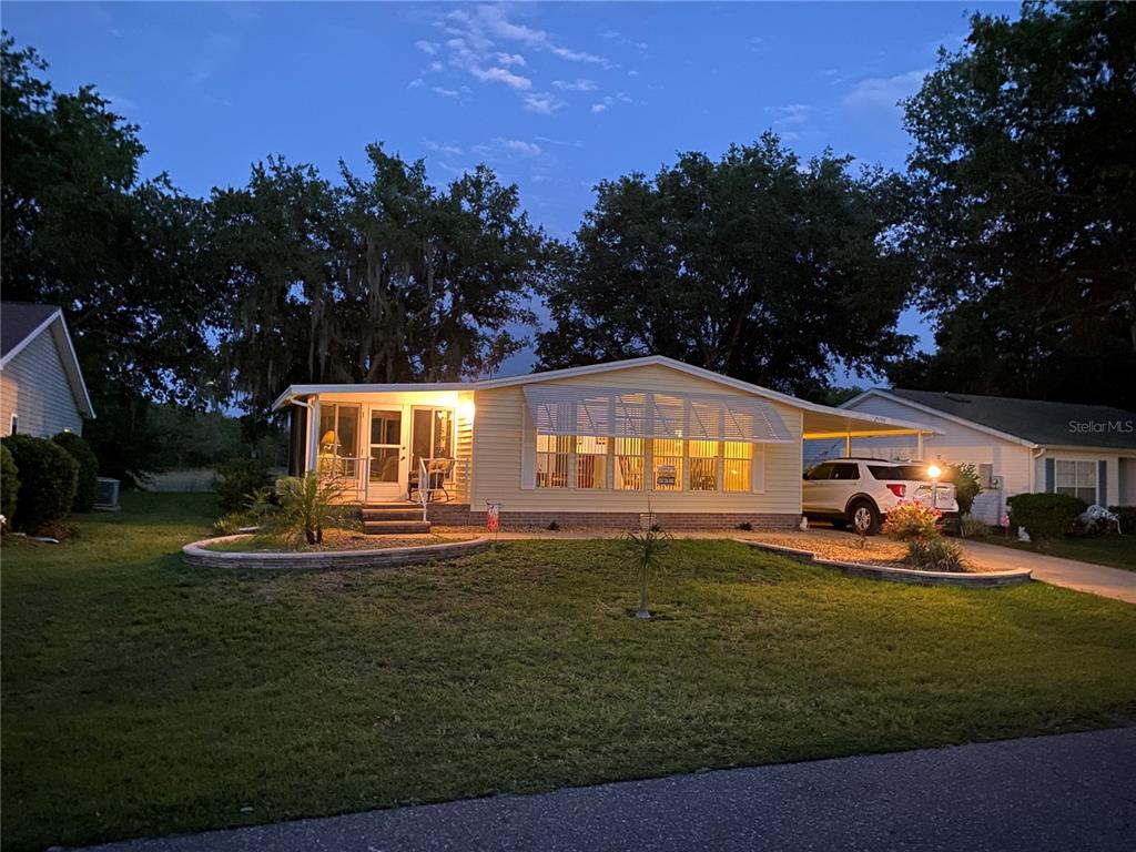 ENJOY A COMFORTABLE PEACEFUL EVENING AT HOME