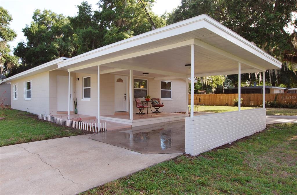 How much cuter can you get than this front view?