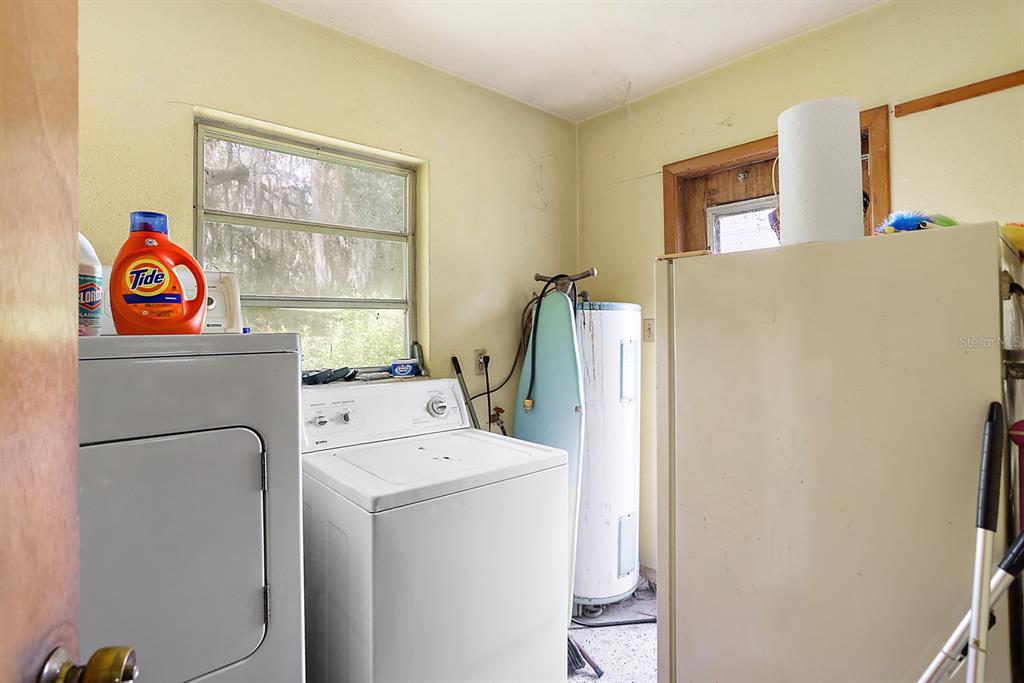 main home, laundry