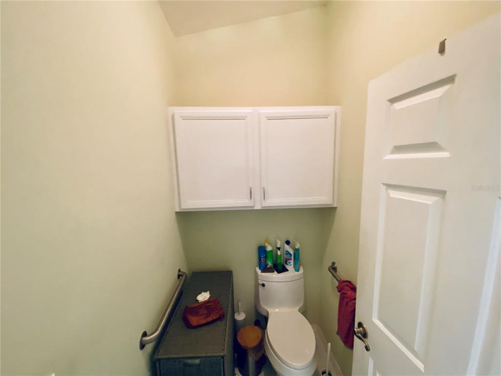SEPARATE WATER CLOSET IN MASTER BATH