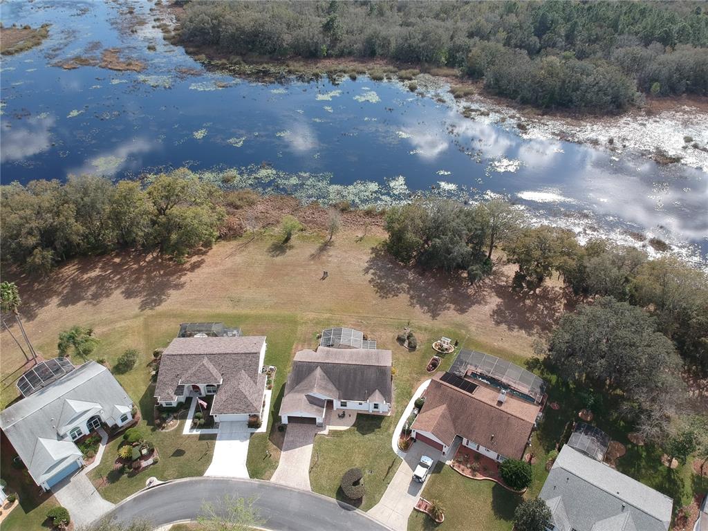 QUIET DEAD END STREET