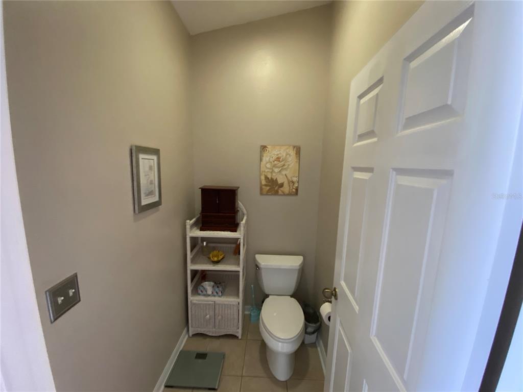 SEPARATE WATER CLOSET