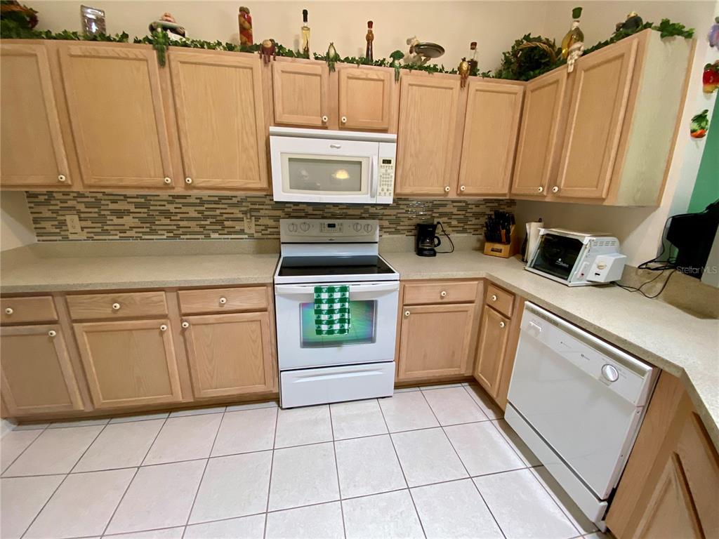 LOTS OF STORAGE IN THE KITCHEN