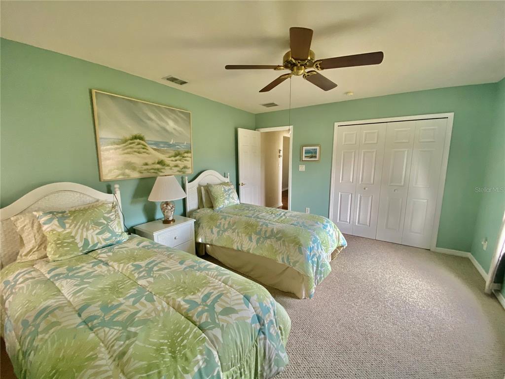 SPACIOUS GUEST BEDROOM