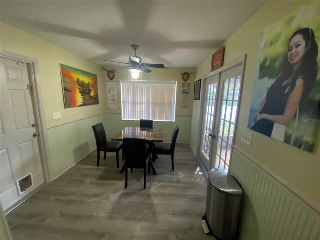 DINETTE AREA OFF KITCHEN