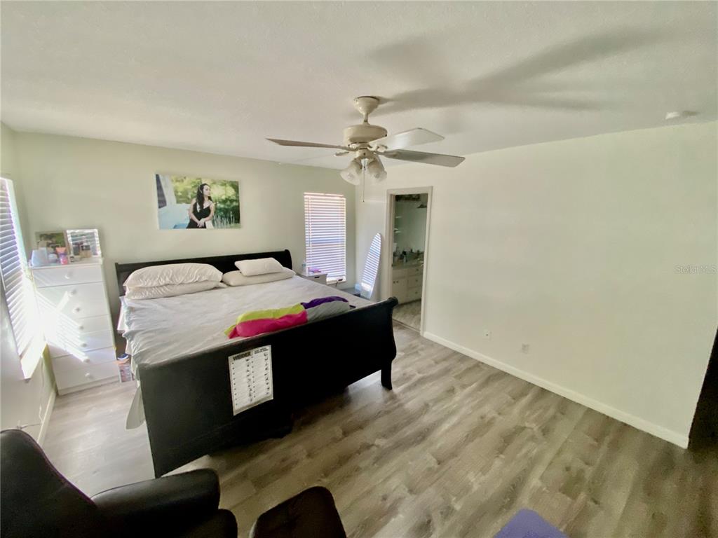 HALLWAY LEADING TO ADDITIONAL BEDROOMS