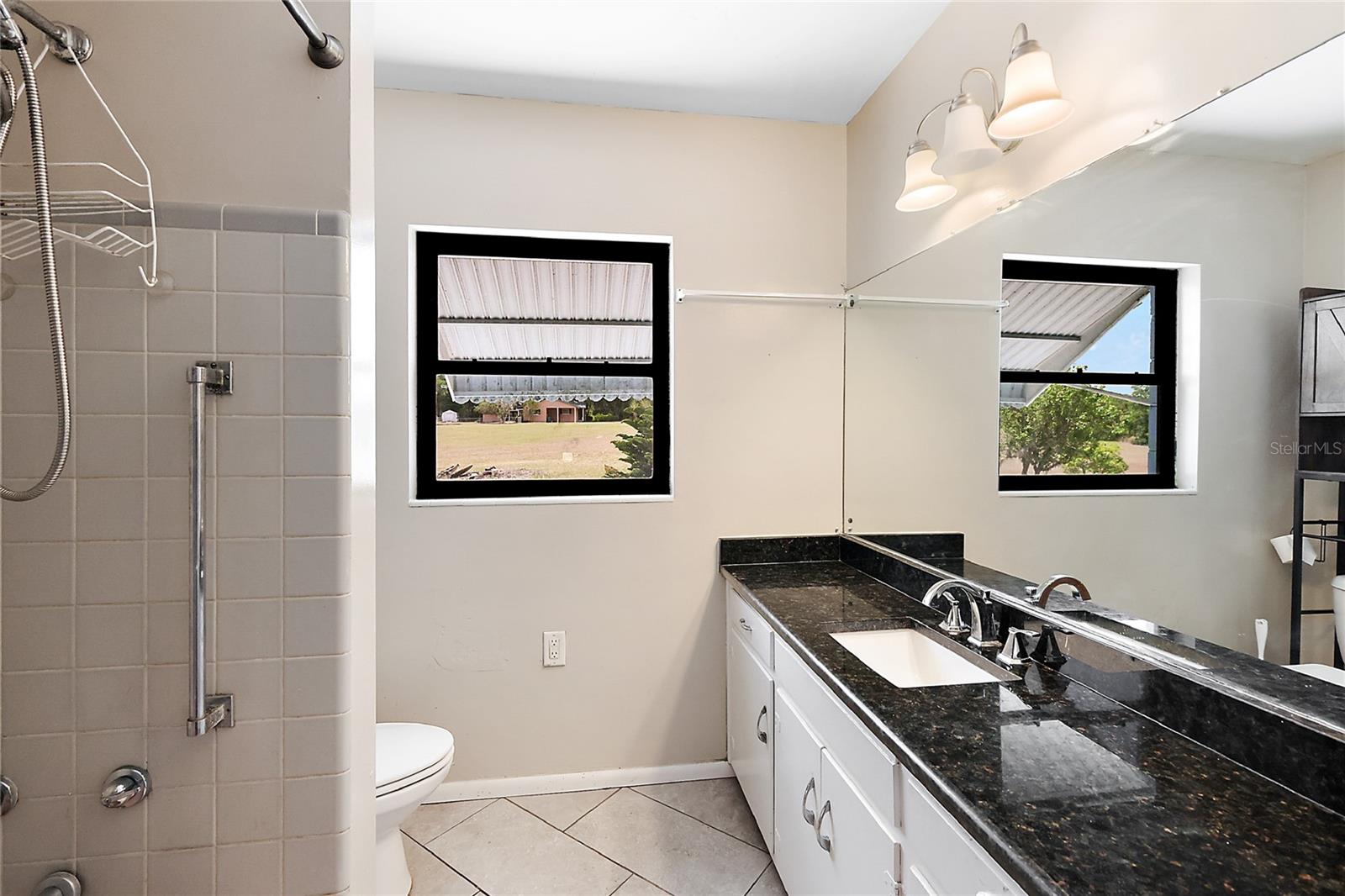 Guest Bath, Full Bath