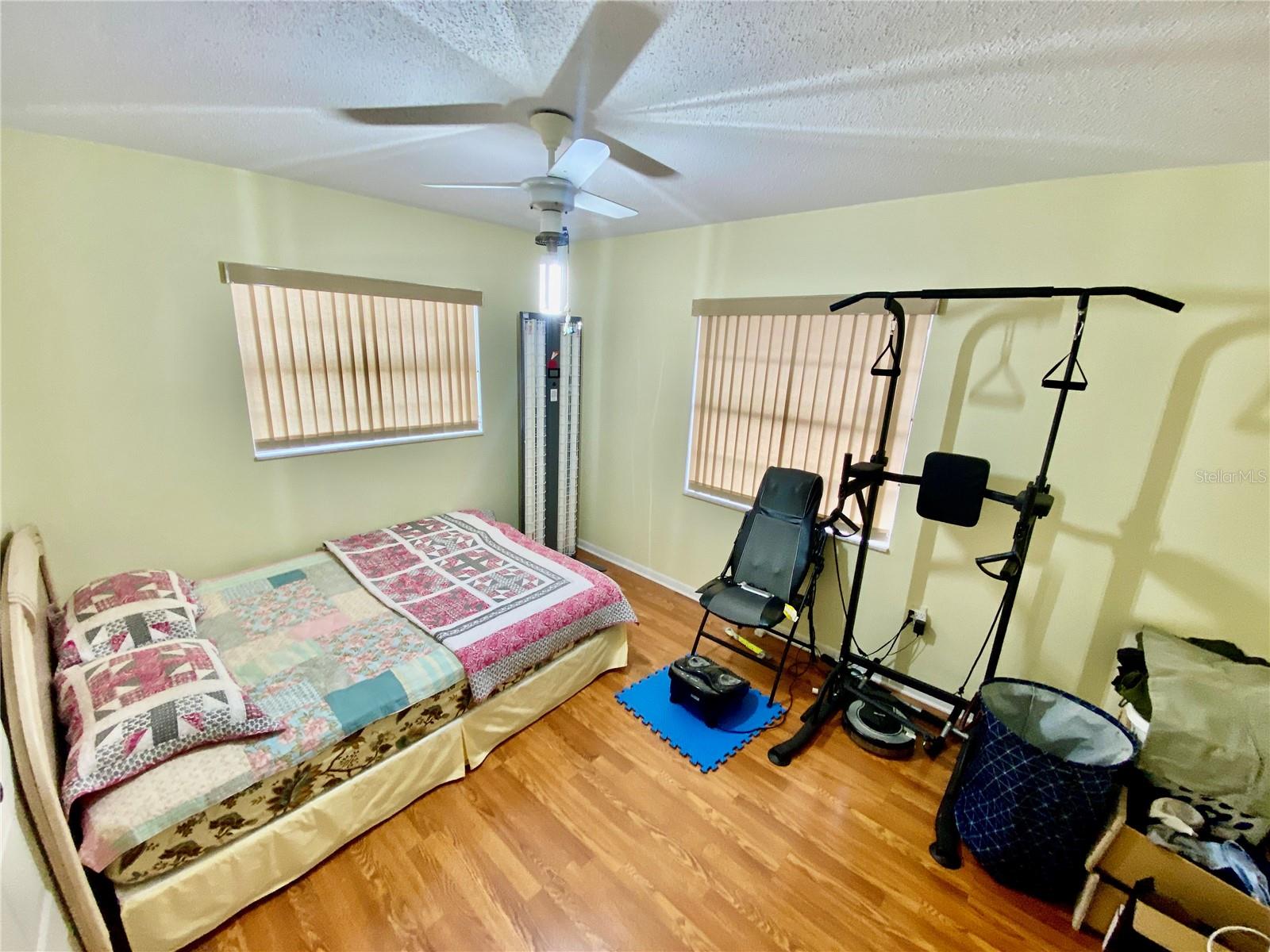 CEILING FANS IN BEDROOM