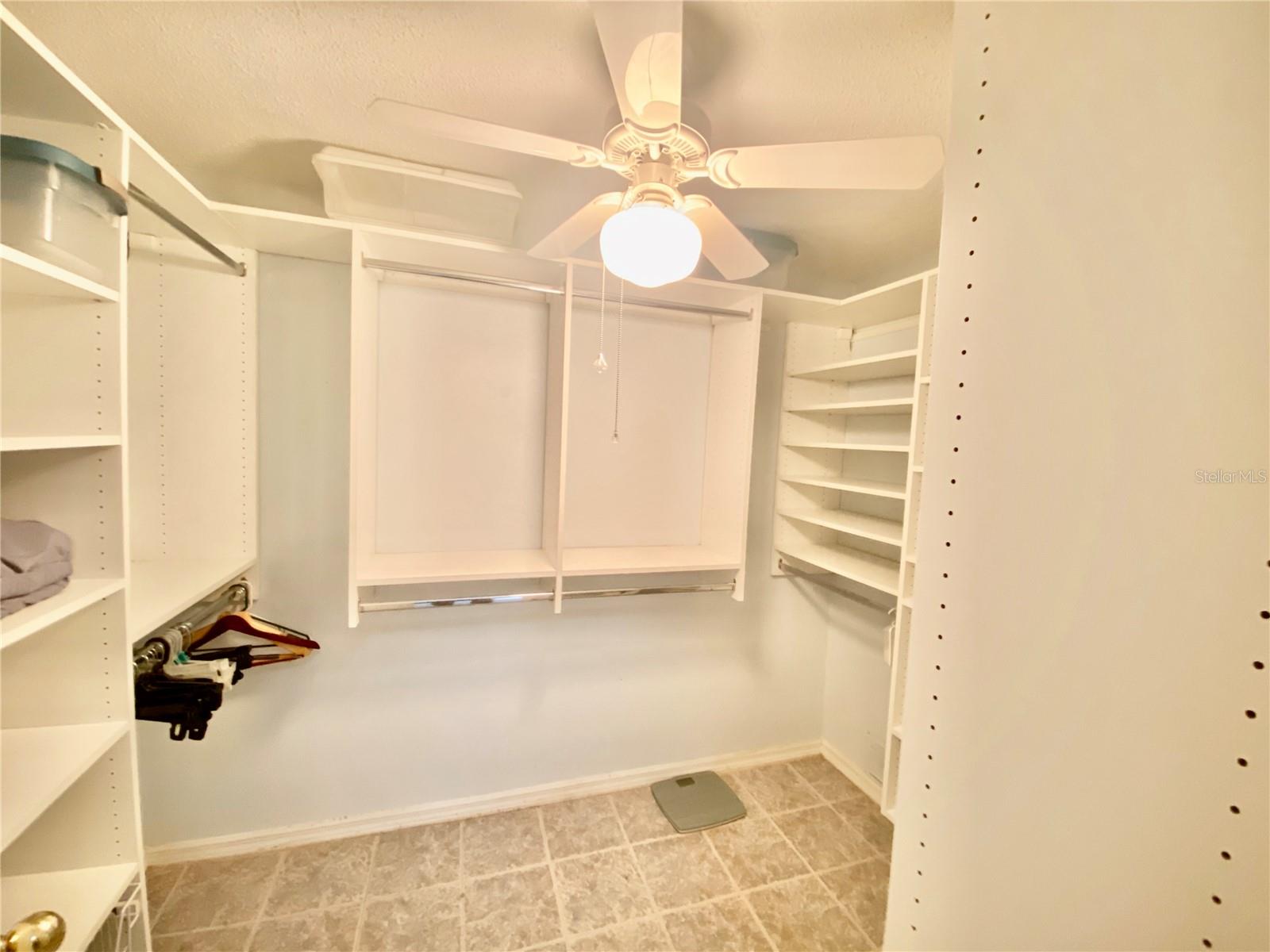 MORE CUSTOM CLOSET VIEWS