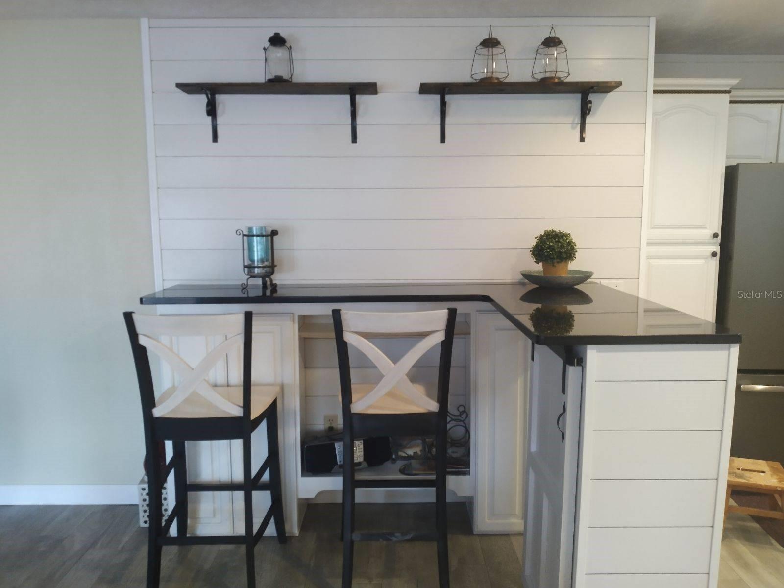 BAR WITH SHIPLAP ACCENTS