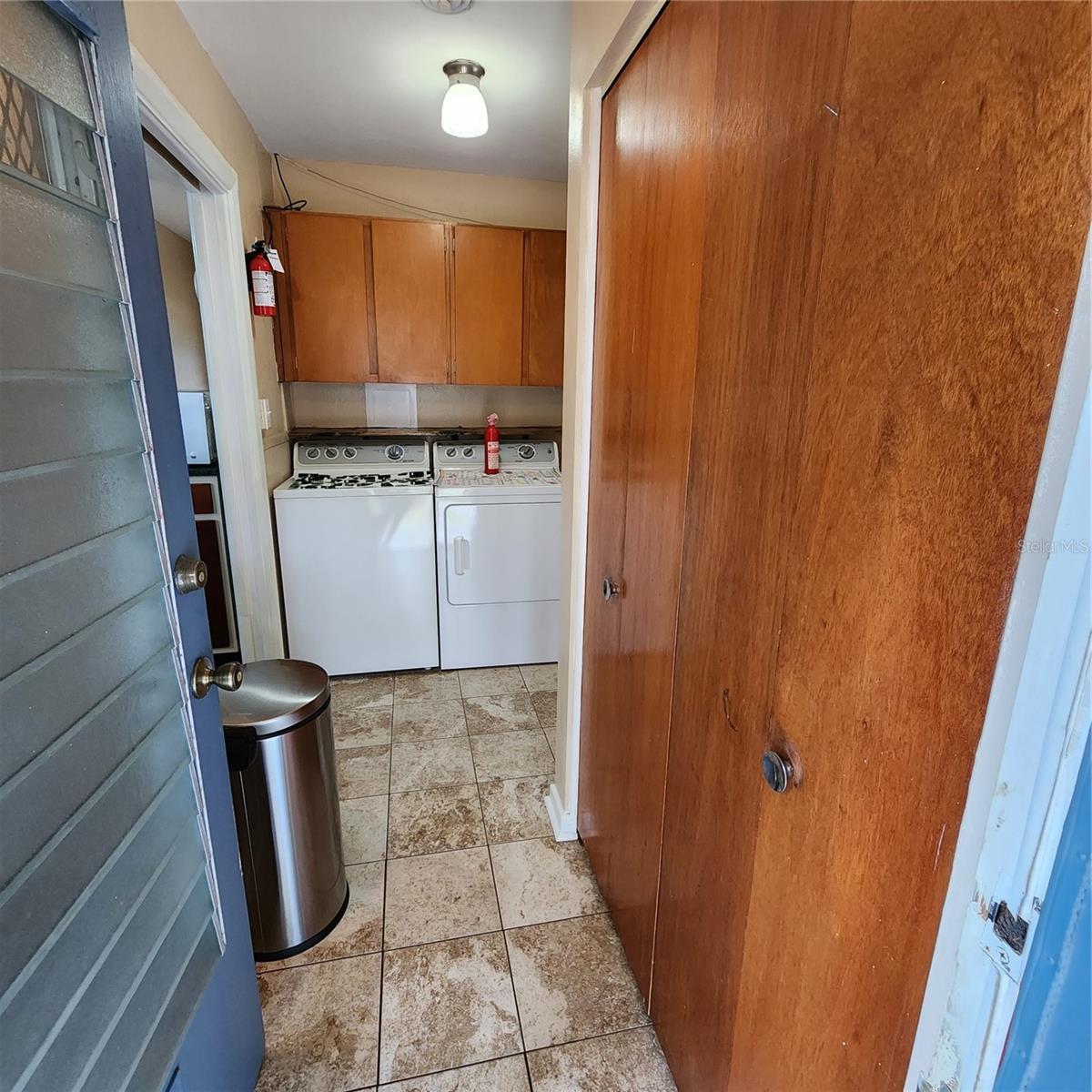 Storage closet-pantry