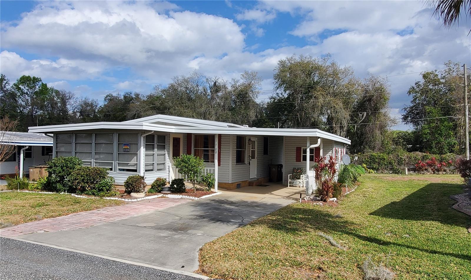 The Hawthorne Cooperative will welcome you as a new neighbor