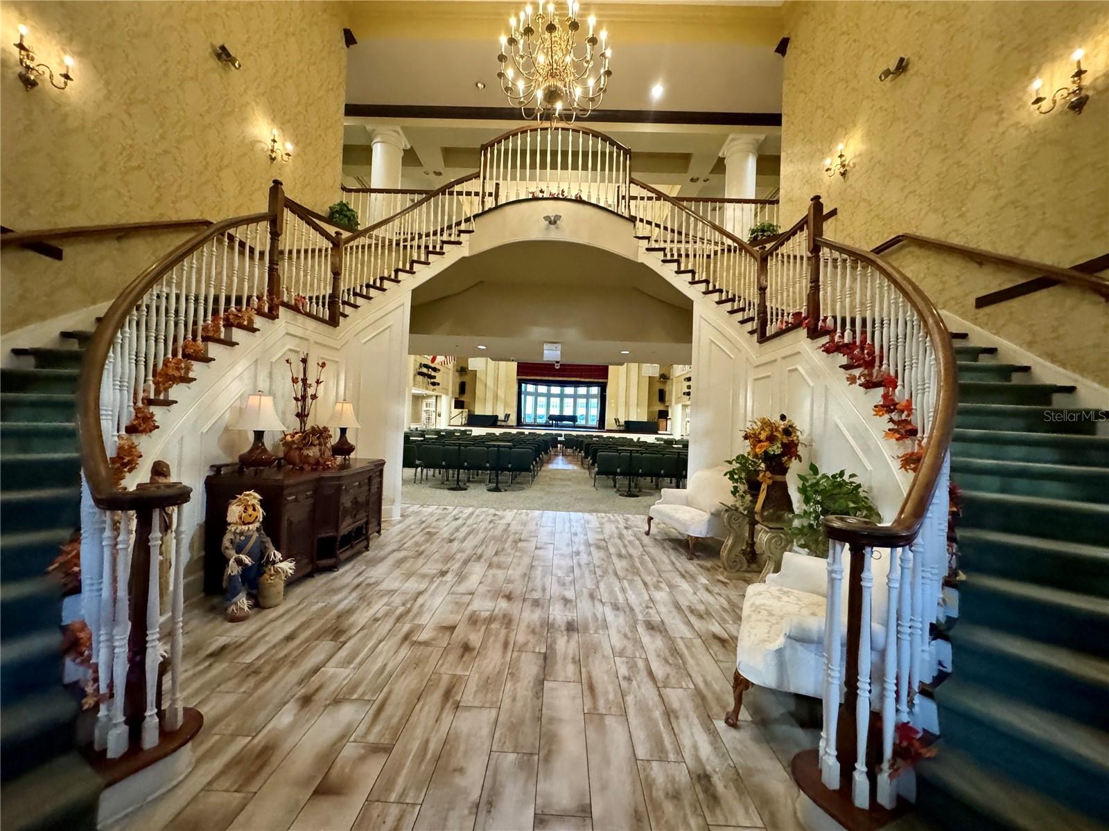 GRAND STAIRCASE IN THE MANOR