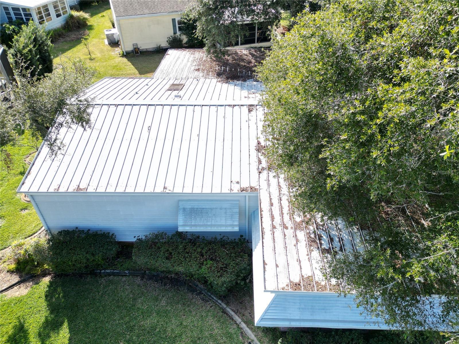 MORE ROOF VIEWS