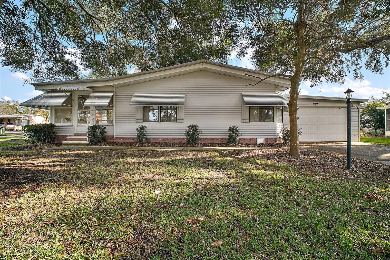 EXTERIOR FRONT