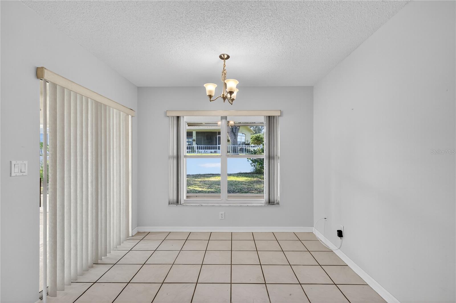 Breakfast Nook / Dinetter