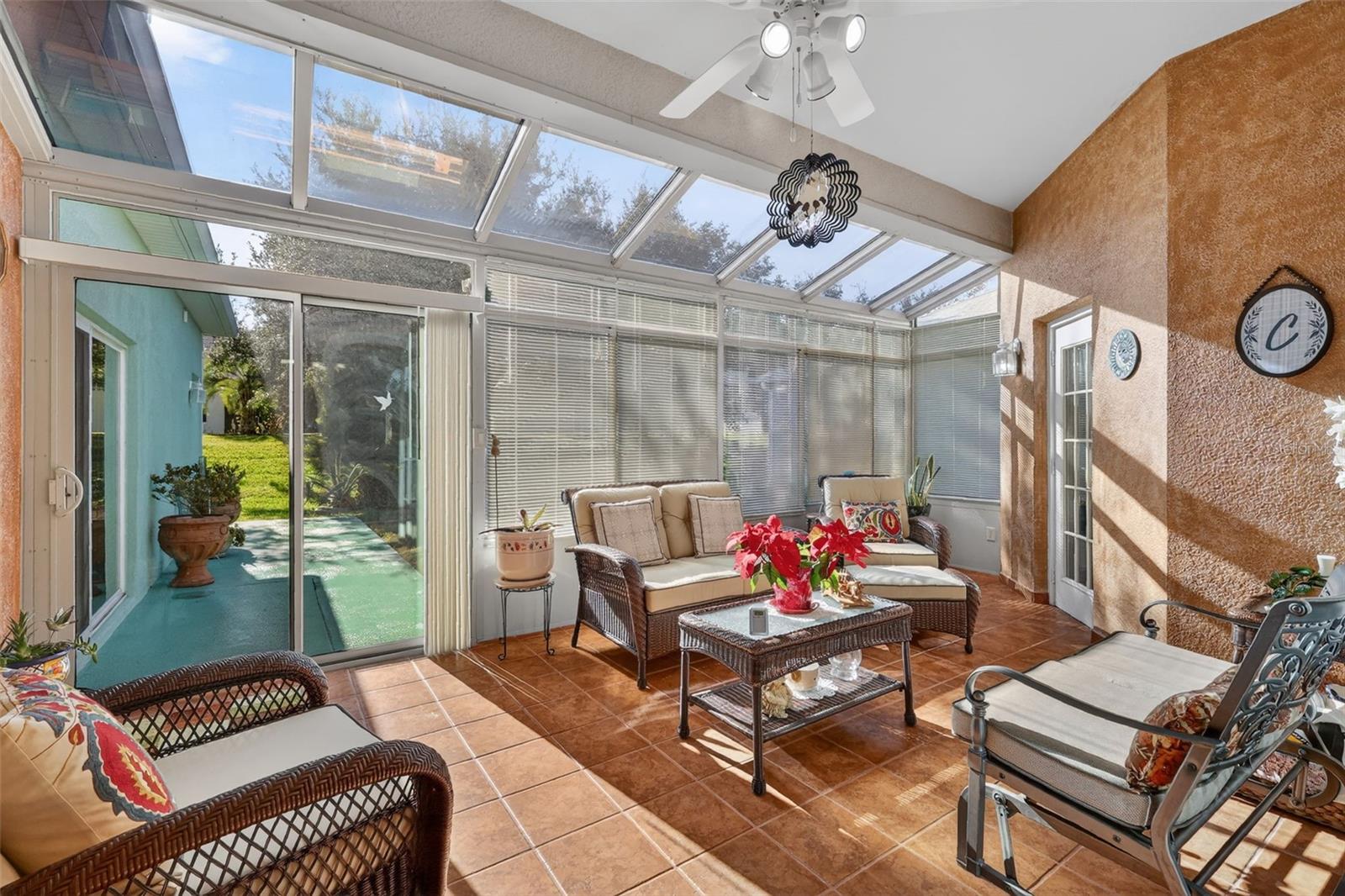 SUN ROOM