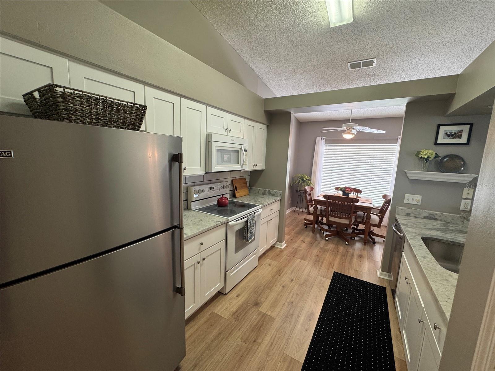 KITCHEN VIEWS